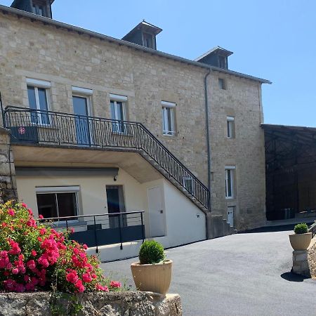 Gite 4 Etoiles - La Maison De Paul Coussergues Luaran gambar
