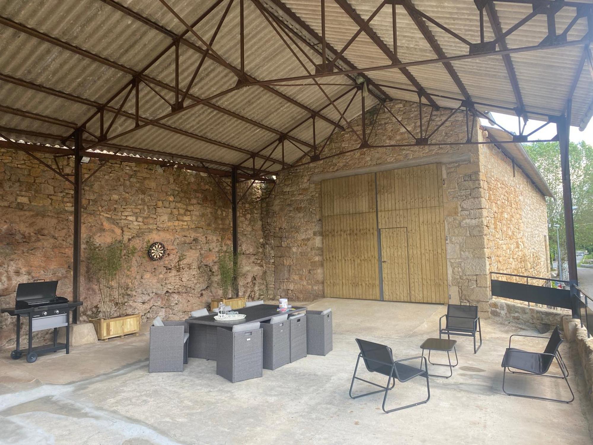 Gite 4 Etoiles - La Maison De Paul Coussergues Luaran gambar